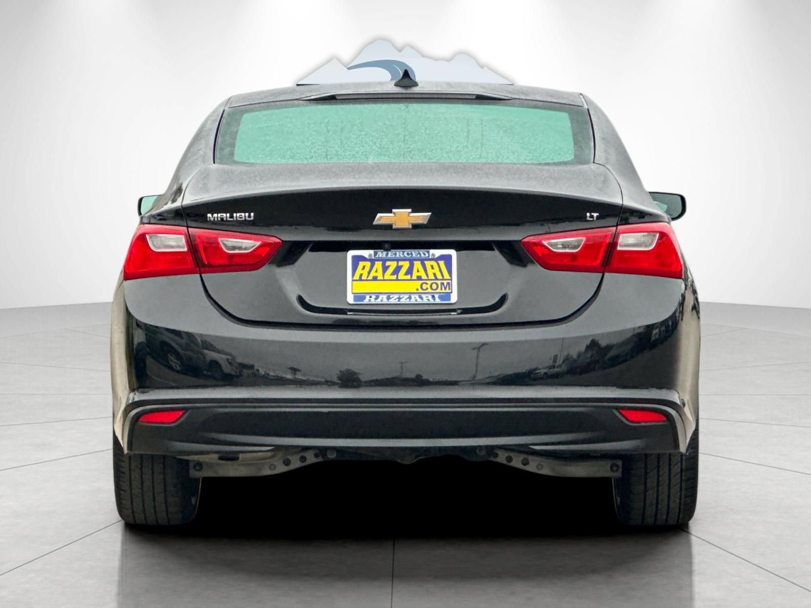 Used 2023 Chevrolet Malibu LT image 4