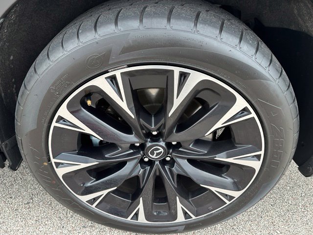 Used 2024 MAZDA CX-90 Plug-In Hybrid w/ Premium Pkg AWD/4WD image 8