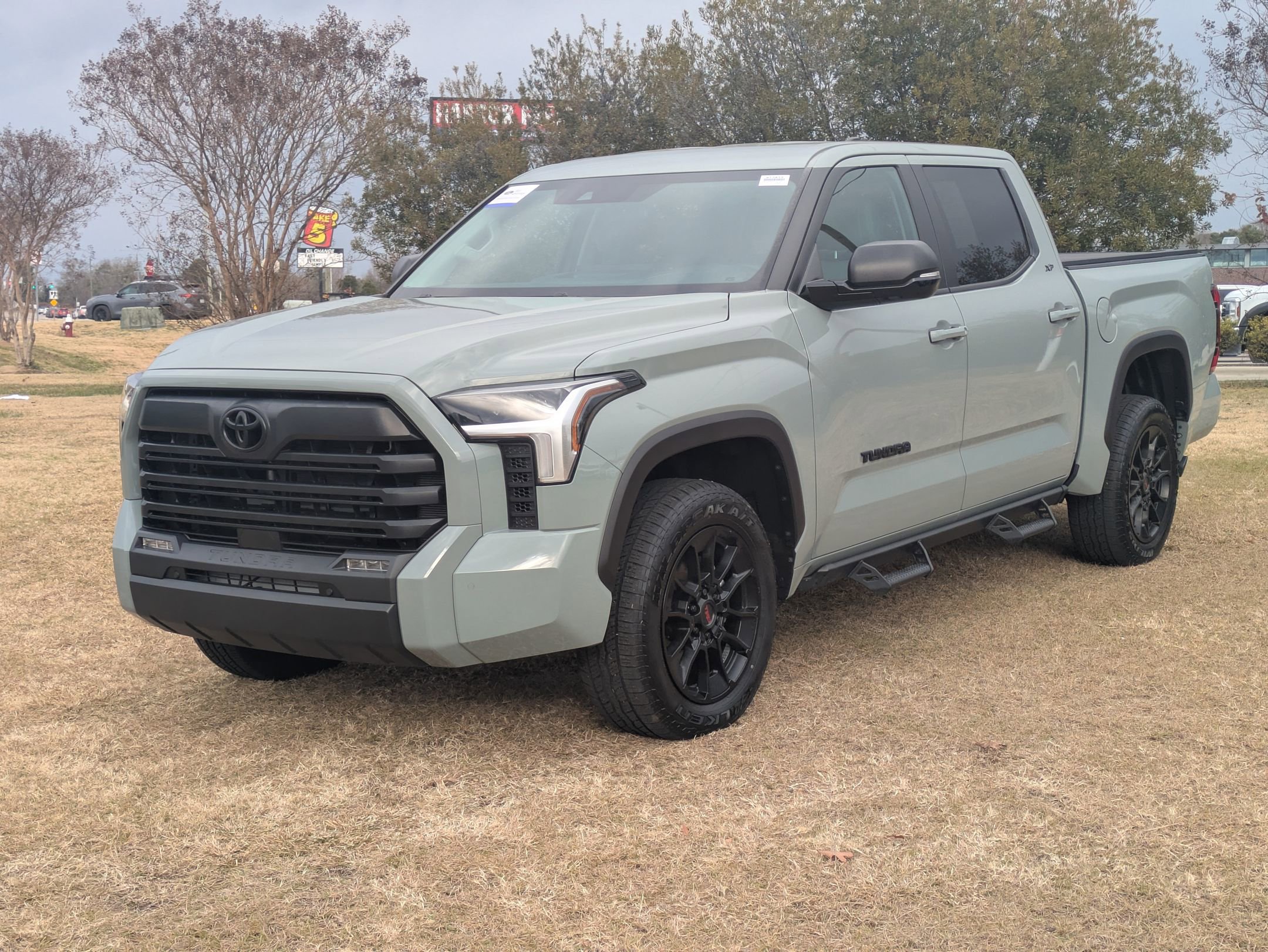 Used 2024 Toyota Tundra SR5 image 8
