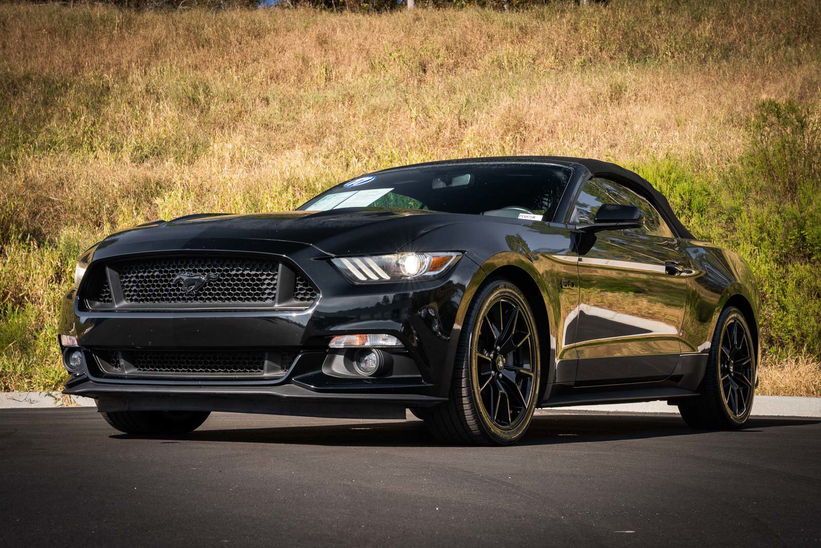 Certified 2017 Ford Mustang GT Premium w/ Equipment Group 401A RWD image 6