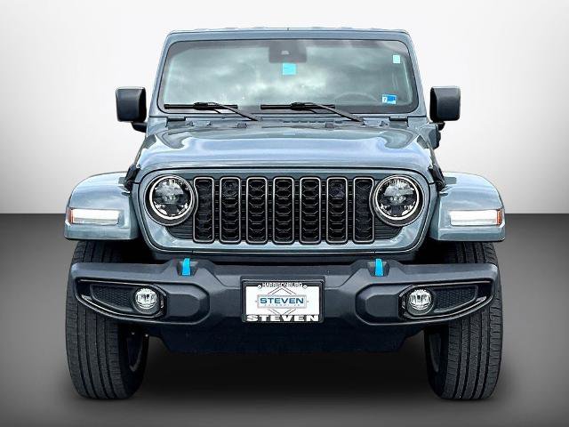 Used 2024 Jeep Wrangler Unlimited w/ Convenience Group AWD/4WD image 2