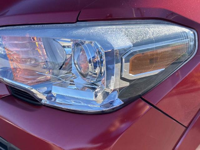 Used 2022 Toyota Tacoma SR5 RWD image 9