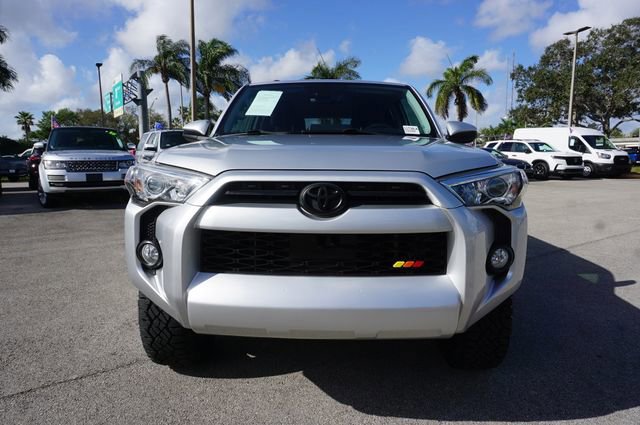 Used 2020 Toyota 4Runner SR5 image 6