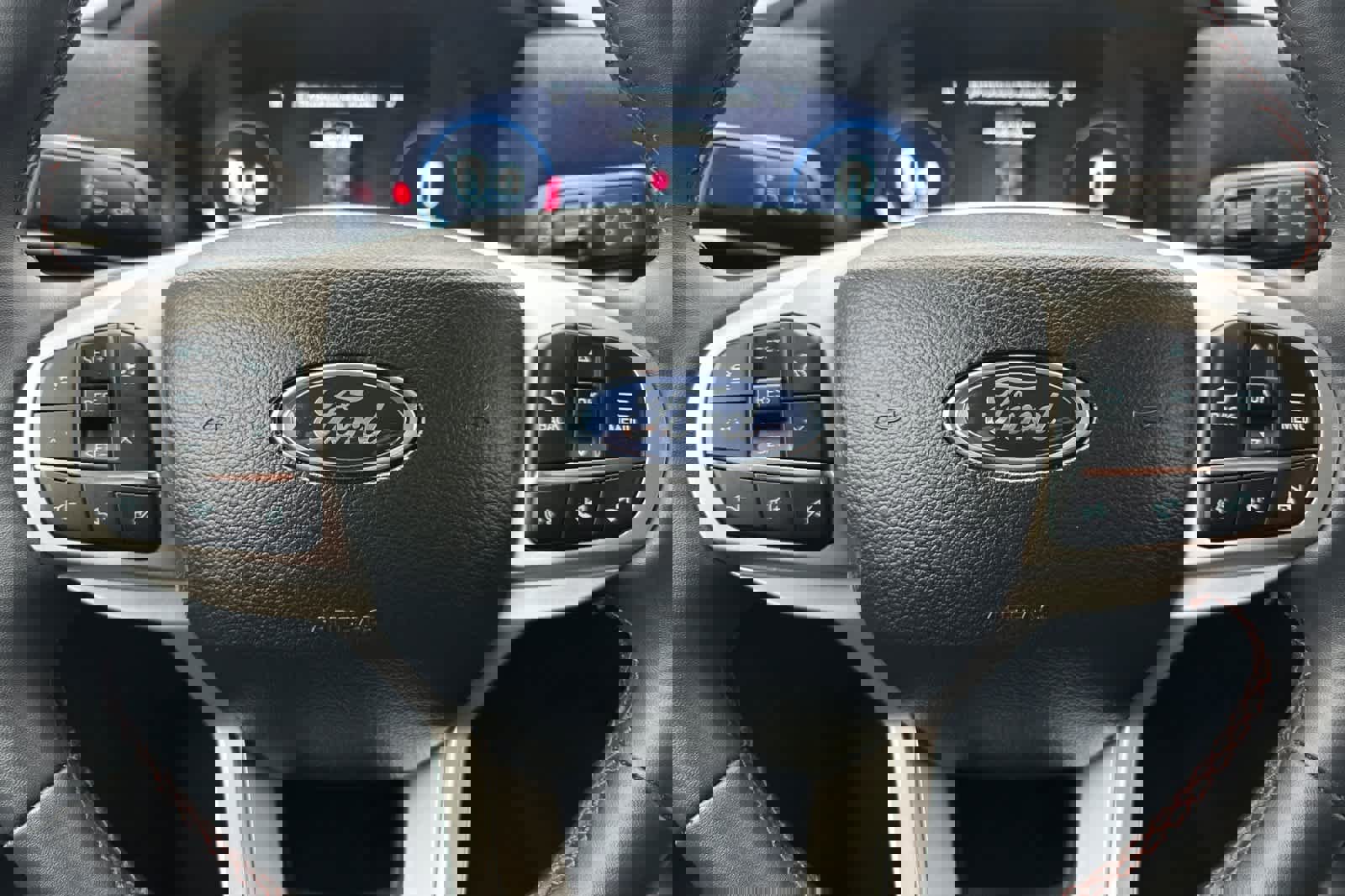 Certified 2025 Ford Explorer Active image 25