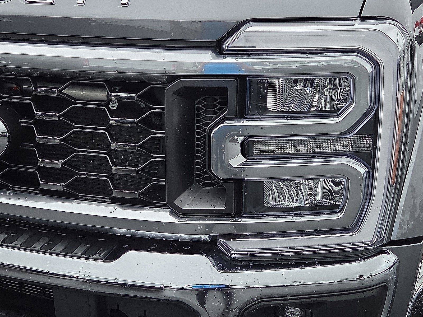Certified 2026 Ford F450 Lariat w/ Chrome Package AWD/4WD image 4