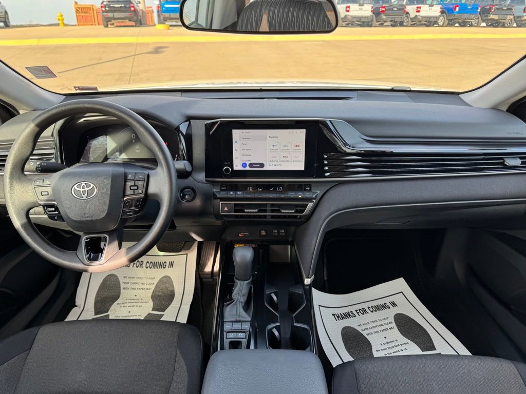 Used 2025 Toyota Camry LE image 36