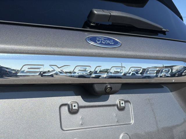 Certified 2023 Ford Explorer XLT w/ Equipment Group 202A AWD/4WD image 13