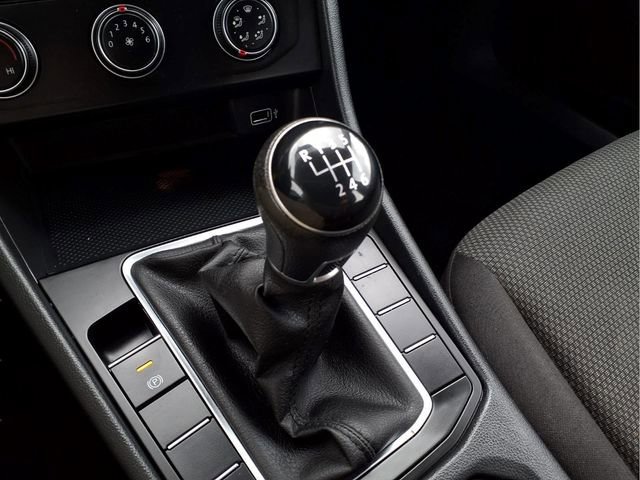 Used 2019 Volkswagen Jetta S FWD image 16