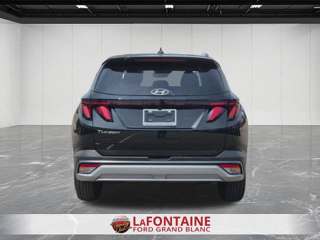 Used 2025 Hyundai Tucson SEL AWD/4WD image 4