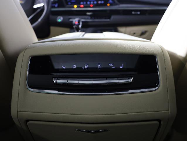 Used 2023 Cadillac Escalade ESV Premium Luxury w/ LPO, Illumination Package image 21