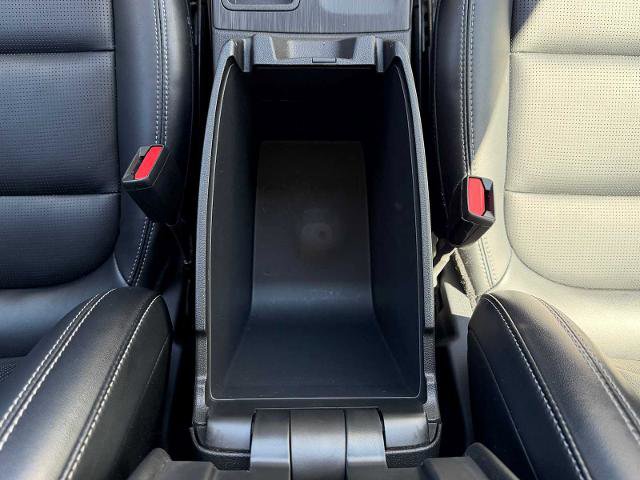 Certified 2025 Ford Escape Platinum AWD/4WD image 20