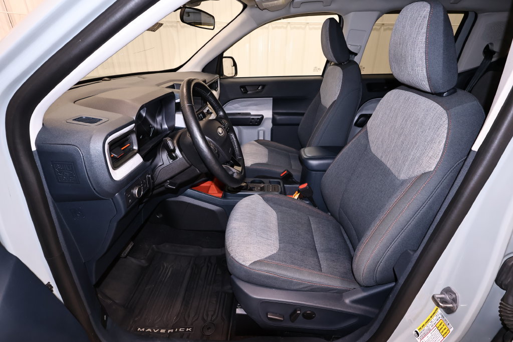 Certified 2022 Ford Maverick XLT w/ XLT Luxury Package FWD image 13