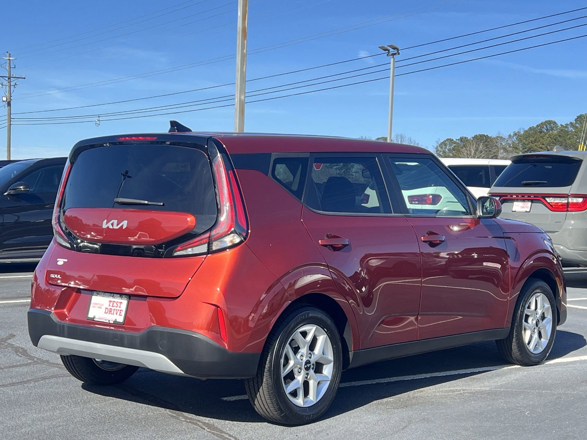 Used 2024 Kia Soul LX w/ Option Group 015 image 3