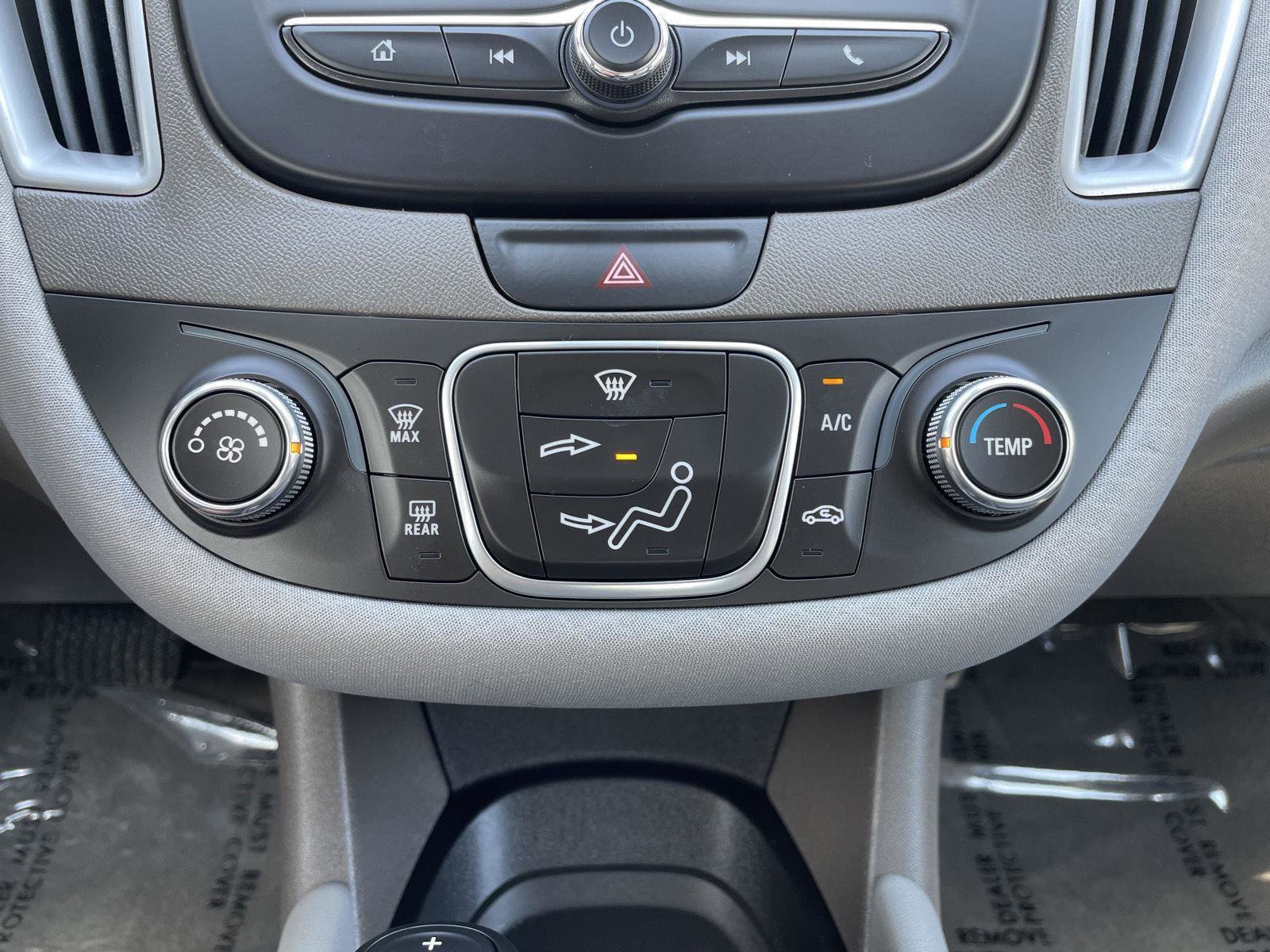 Used 2018 Chevrolet Malibu LS FWD image 26