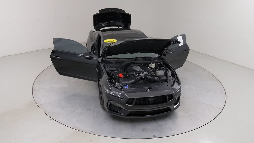 Certified 2025 Ford Mustang GT RWD image 41