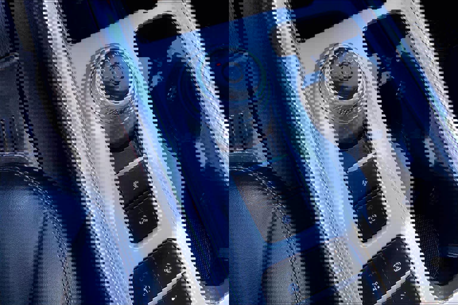 Certified 2021 Ford Explorer XLT w/ Equipment Group 202A image 30