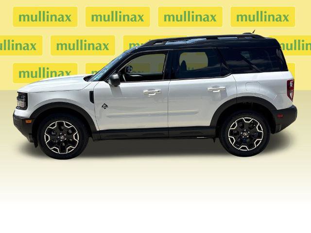 Certified 2025 Ford Bronco Sport Outer Banks w/ Outer Banks Tech Package+ AWD/4WD image 11