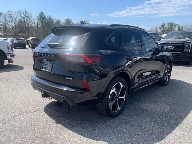 Certified 2023 Ford Escape ST-Line Elite w/ Premium Technology Package image 9
