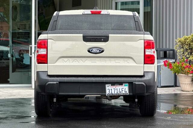 Certified 2025 Ford Maverick XL FWD image 5