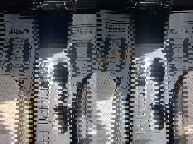 Certified 2021 Ford Escape Titanium w/ Titanium Elite Package image 24