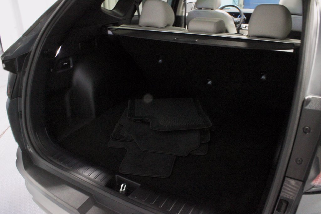 Used 2025 Hyundai Tucson Limited AWD/4WD image 15
