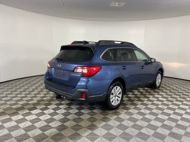 Used 2019 Subaru Outback 2.5i Premium image 6