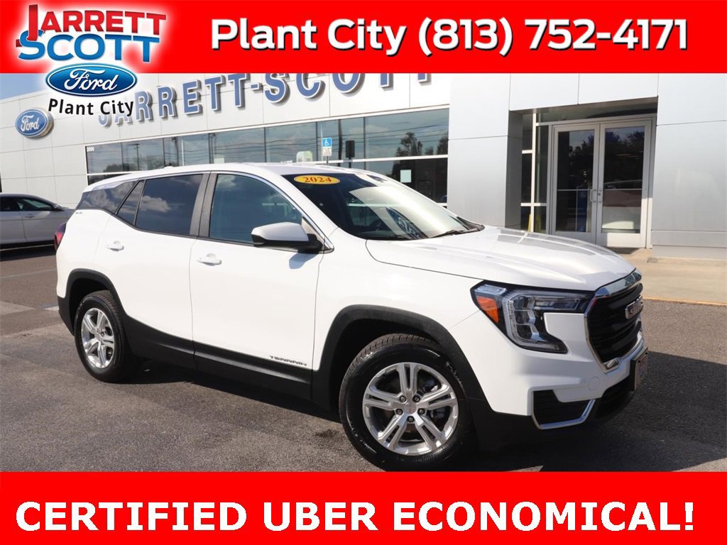 Used 2024 GMC Terrain SLE image 7