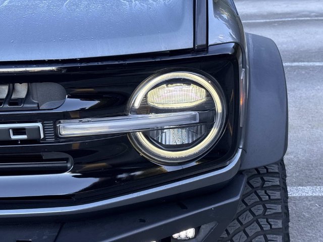 Certified 2023 Ford Bronco Outer Banks w/ Sasquatch Package AWD/4WD image 10