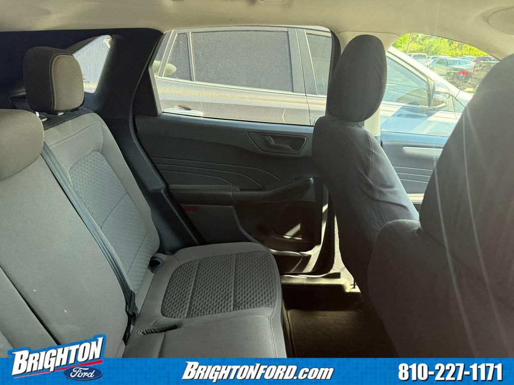 Certified 2022 Ford Escape SE w/ Cold Weather Package AWD/4WD image 8