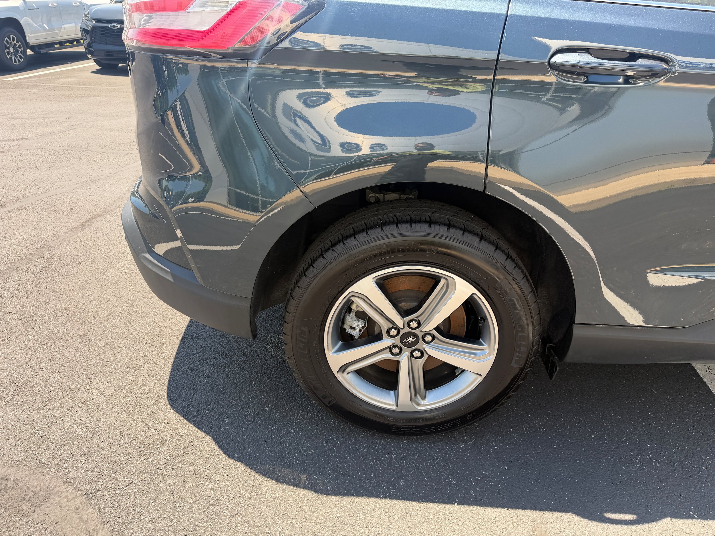 Certified 2024 Ford Edge SEL w/ Convenience Package AWD/4WD image 13