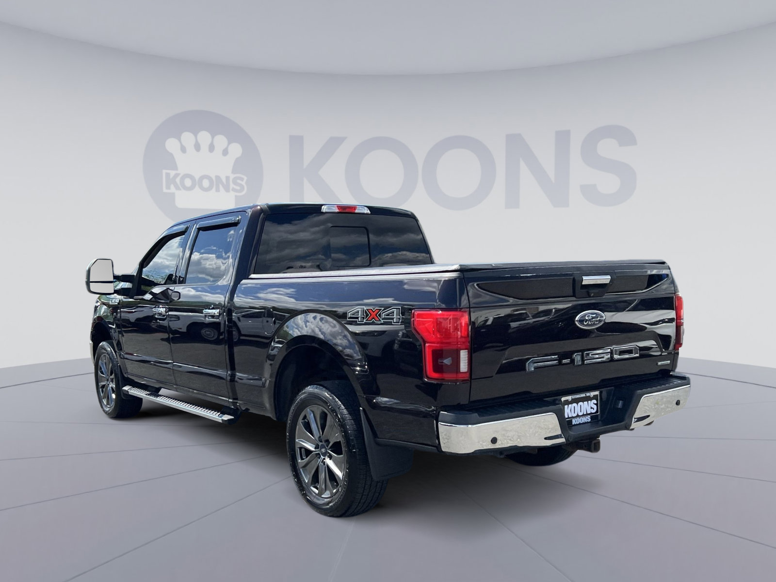 Certified 2018 Ford F150 XLT w/ Equipment Group 302A Luxury AWD/4WD image 14