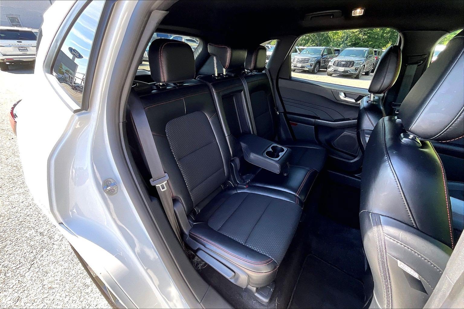 Certified 2024 Ford Escape ST-Line AWD/4WD image 27