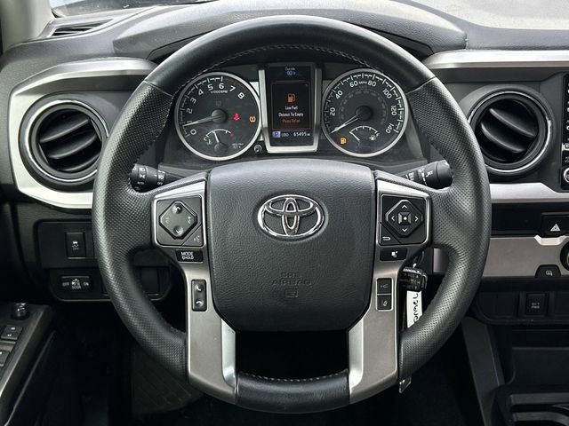 Used 2022 Toyota Tacoma SR5 RWD image 14