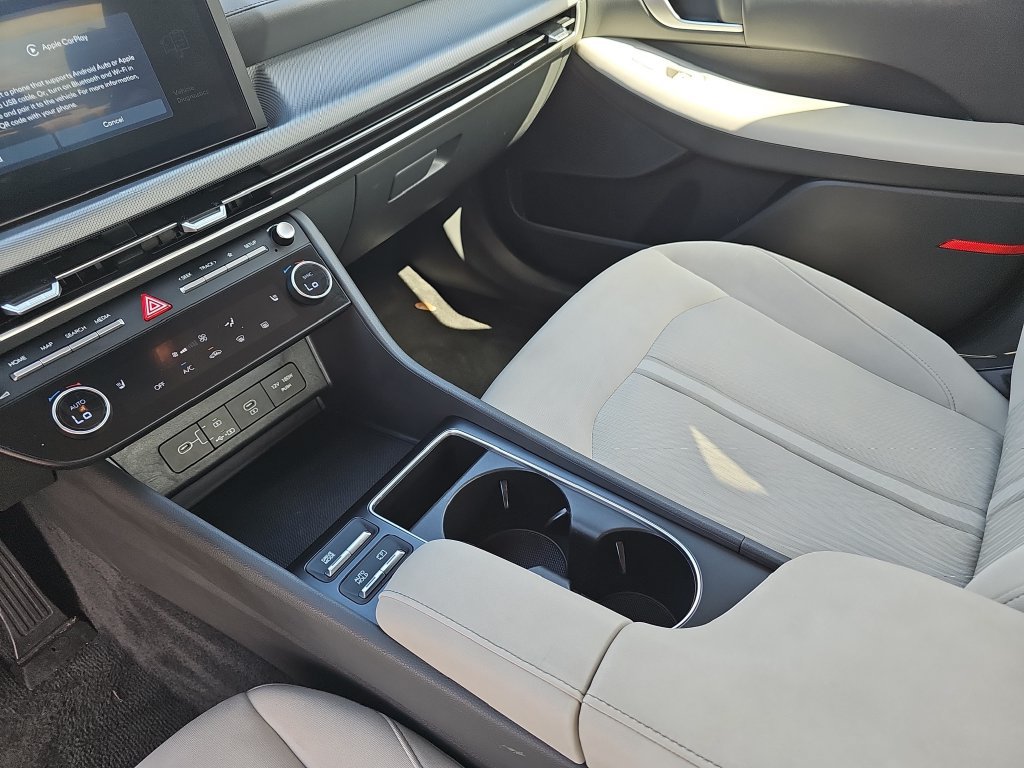 Used 2025 Hyundai Sonata SEL FWD image 24