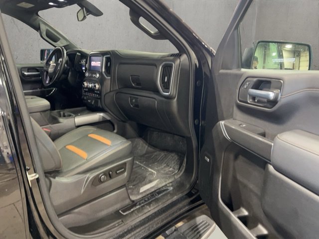 Used 2020 GMC Sierra 1500 AT4 w/ AT4 Premium Package AWD/4WD image 33