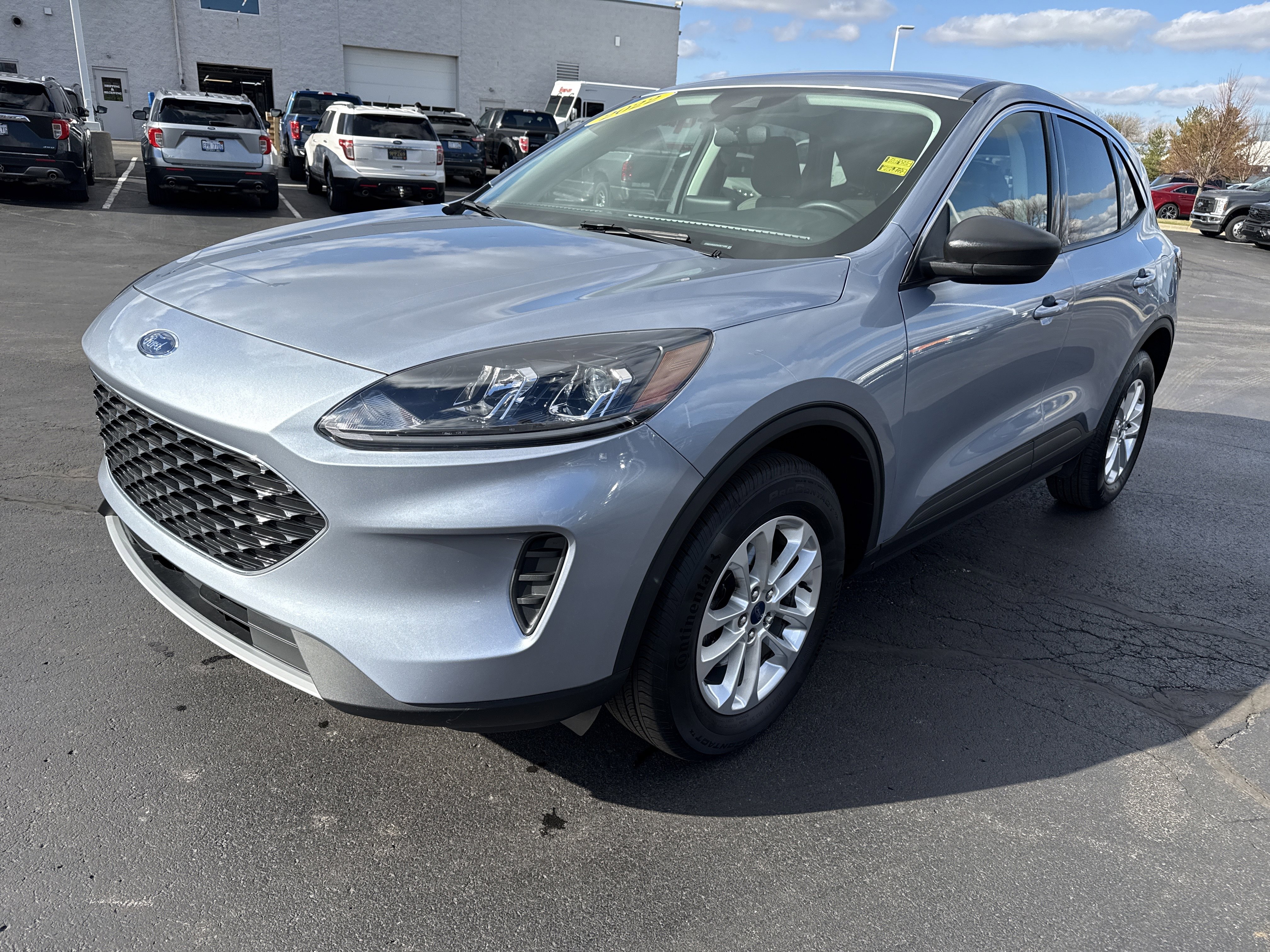Certified 2022 Ford Escape SE w/ Convenience Package image 2