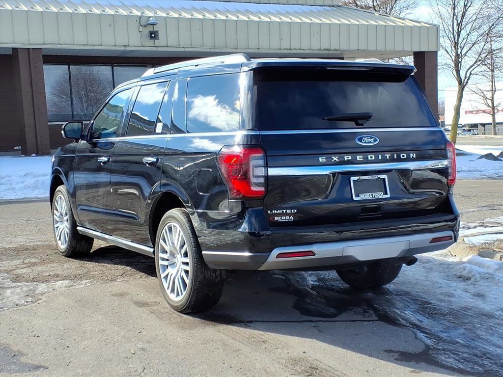 Certified 2023 Ford Expedition Limited image 3