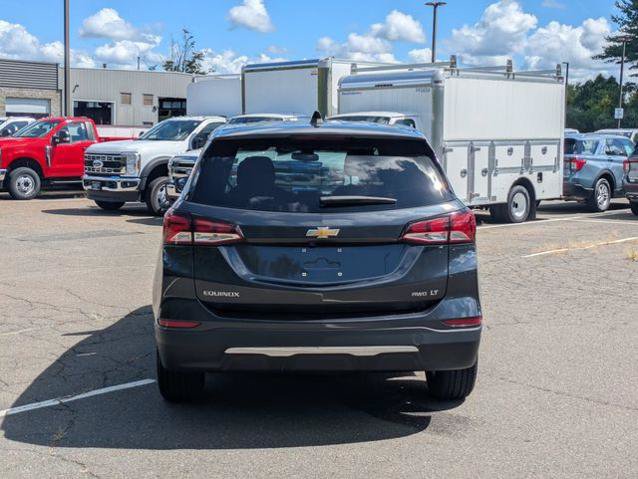 Used 2022 Chevrolet Equinox LT AWD/4WD image 4