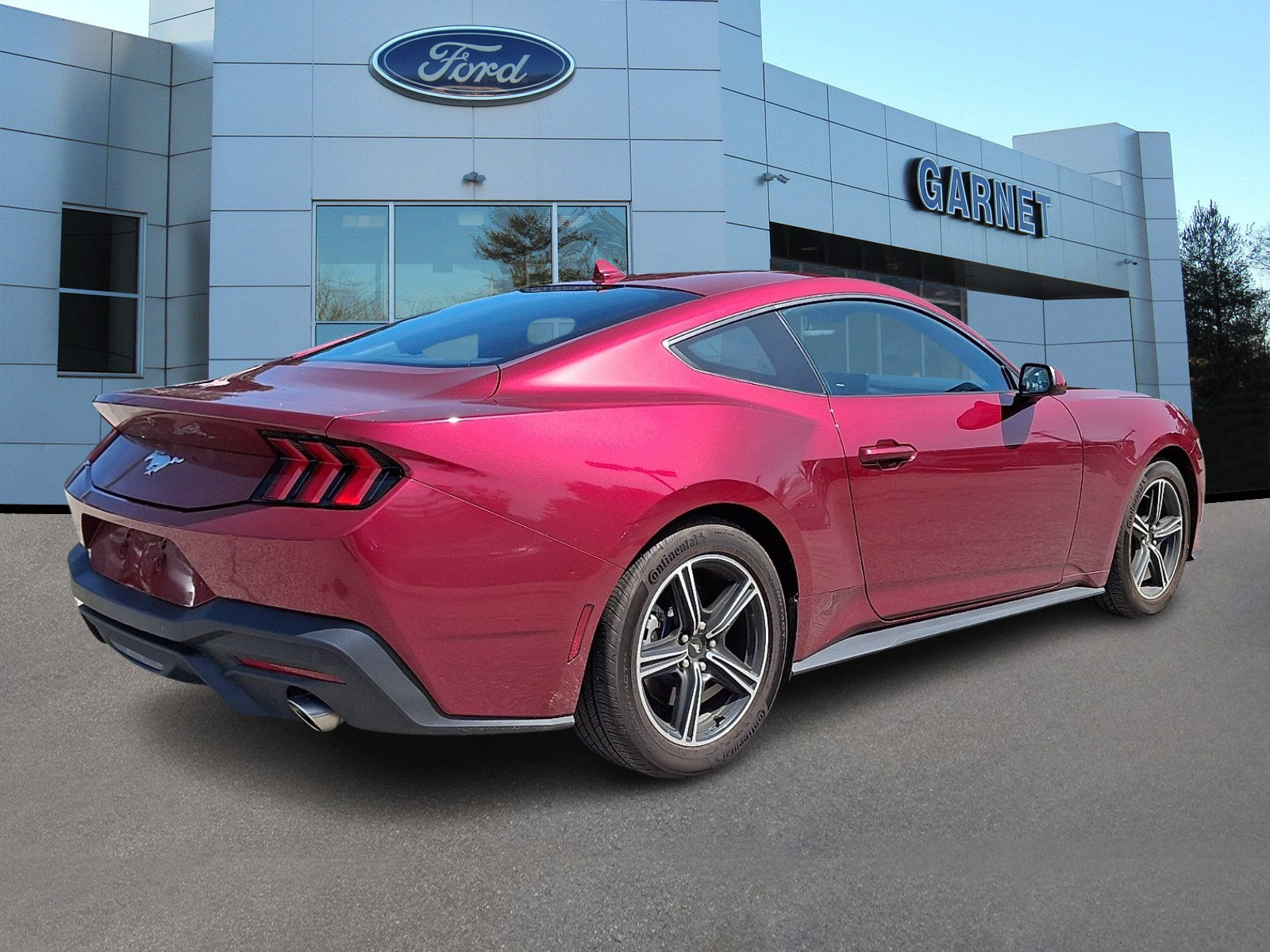 Certified 2025 Ford Mustang Coupe RWD image 8
