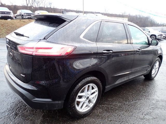Certified 2024 Ford Edge SEL w/ Convenience Package image 4