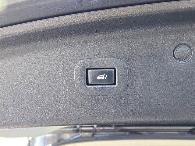 Used 2019 Nissan Armada SL AWD/4WD image 17