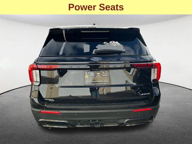 Certified 2025 Ford Explorer ST-Line w/ ST-Line Street Pack image 4