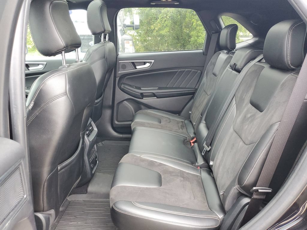 Certified 2021 Ford Edge ST w/ Equipment Group 401A AWD/4WD image 16