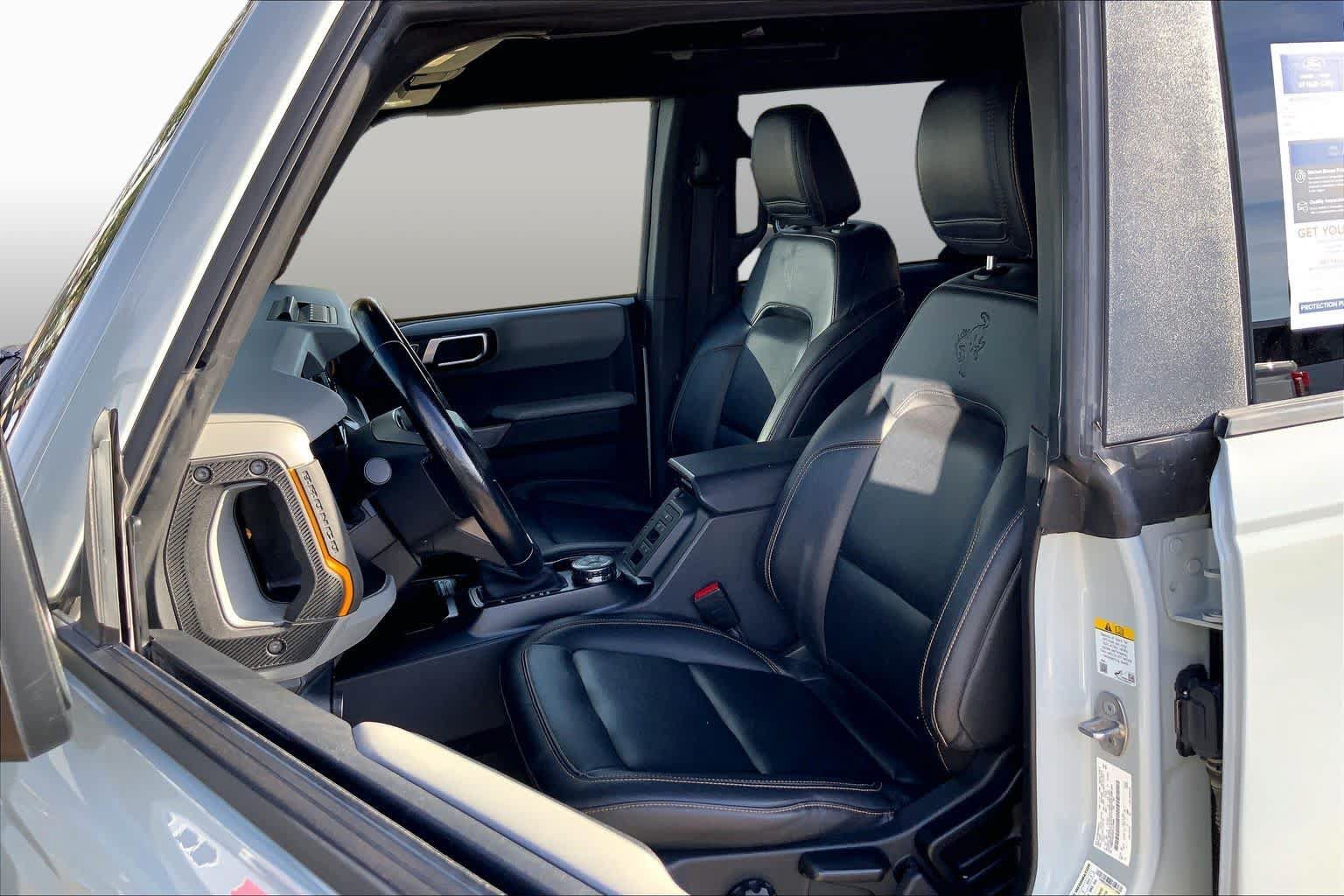 Certified 2023 Ford Bronco Badlands w/ Sasquatch Package AWD/4WD image 8
