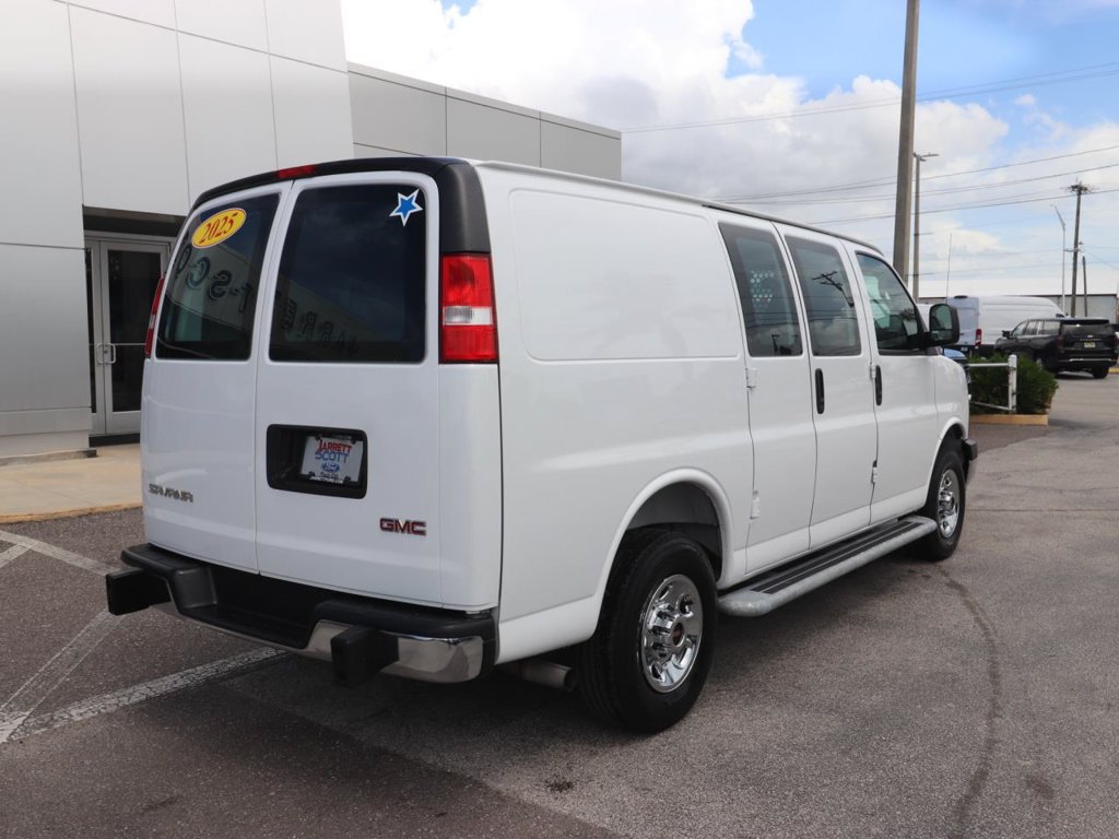 Used 2025 GMC Savana 2500 w/ Driver Convenience Package RWD image 15
