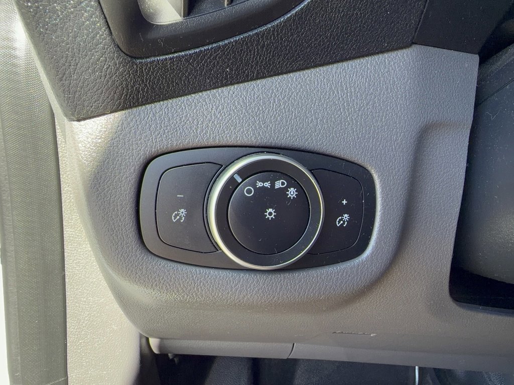 Certified 2020 Ford Transit Connect XL image 28