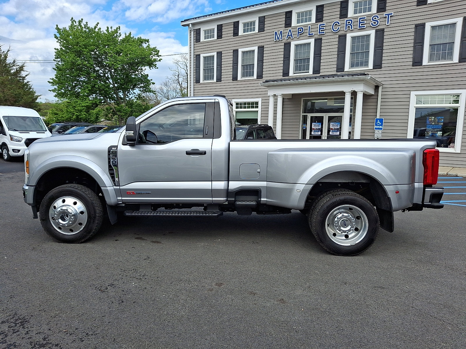 Certified 2024 Ford F450 XLT w/ FX4 Off-Road Package AWD/4WD image 8
