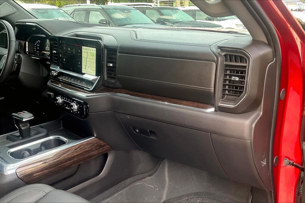 Used 2024 GMC Sierra 1500 Elevation w/ Elevation Premium Package AWD/4WD image 15