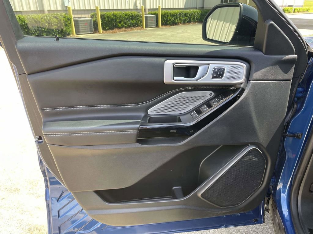 Certified 2021 Ford Explorer ST w/ Equipment Group 401A AWD/4WD image 15