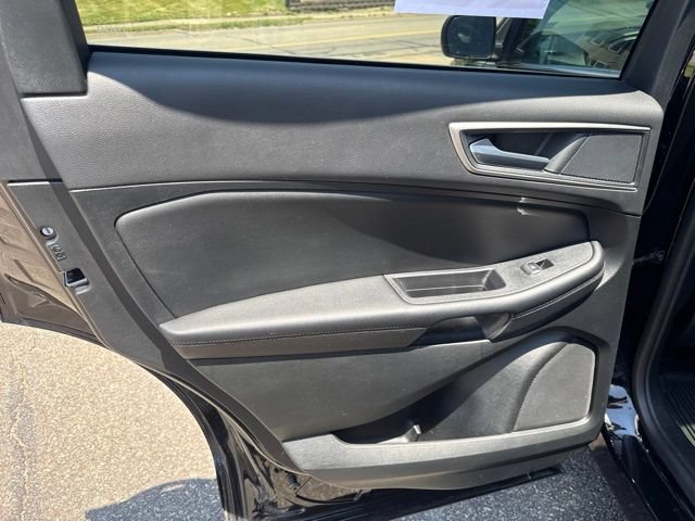 Certified 2022 Ford Edge SEL w/ Convenience Package AWD/4WD image 39